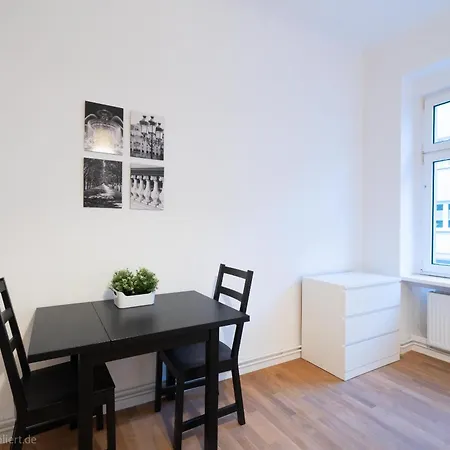 Apt Delmonicos 1 Zimmer Kueche Bad Vollausstattung Zentral *
